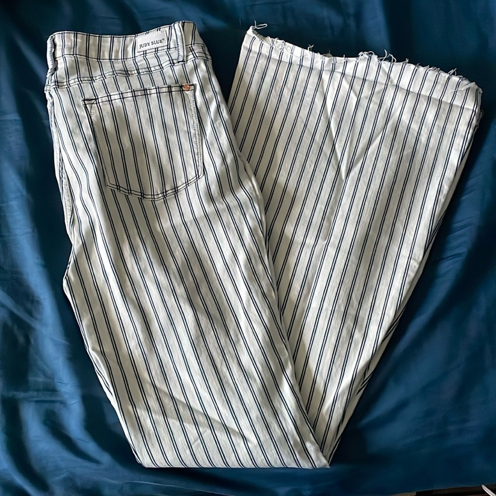 Judy Blue super flare 13/31